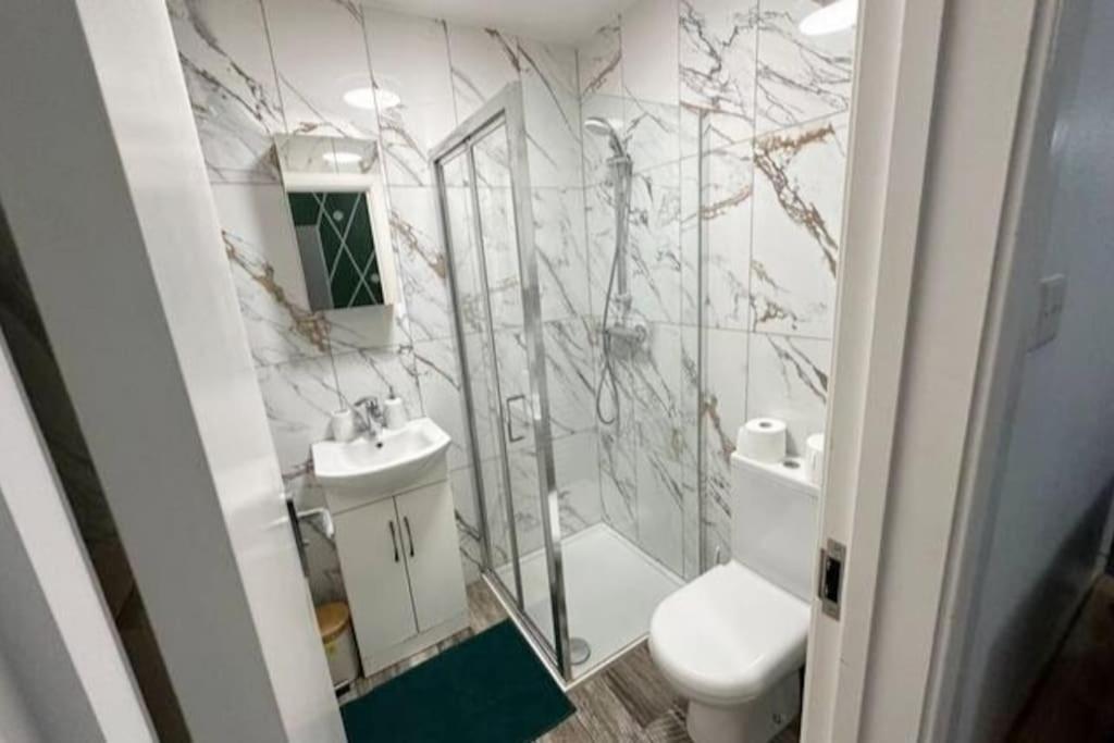 Parkside Stay North London - Victoria Line Dış mekan fotoğraf