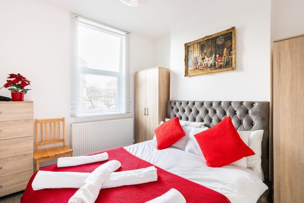 Parkside Stay North London - Victoria Line Dış mekan fotoğraf